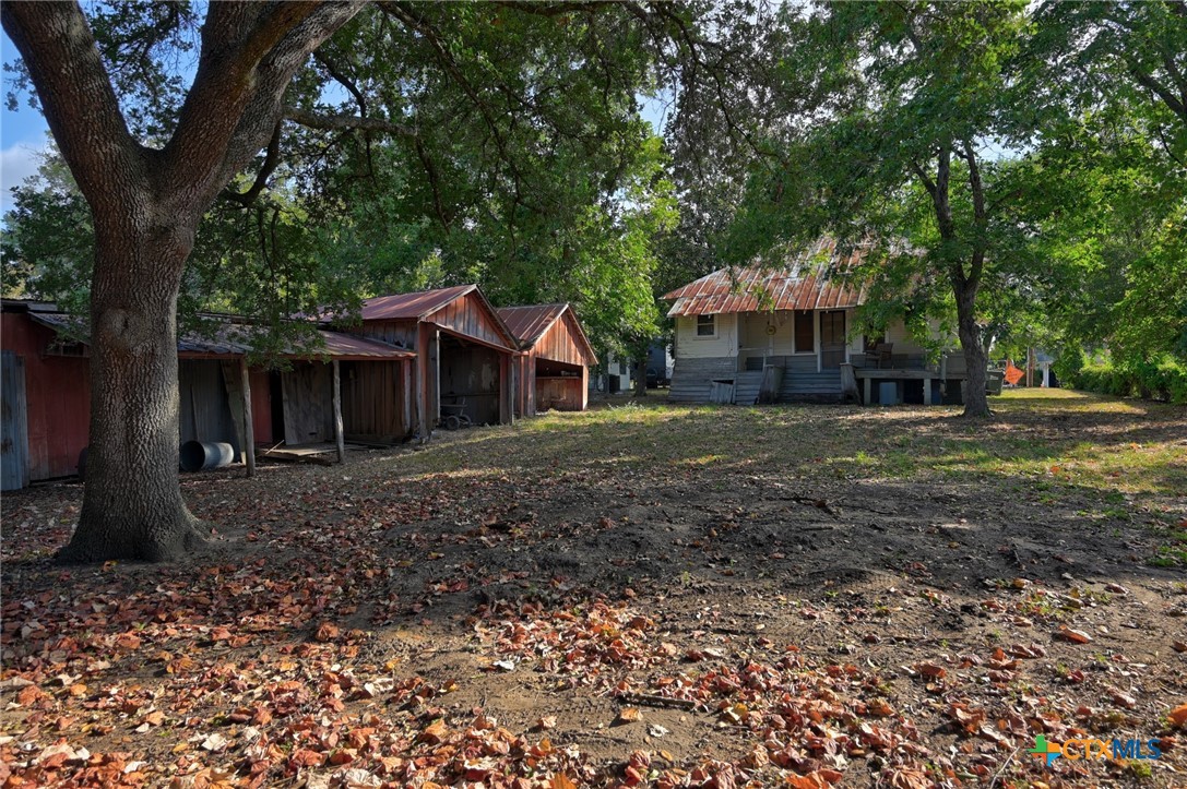 main property photo 16