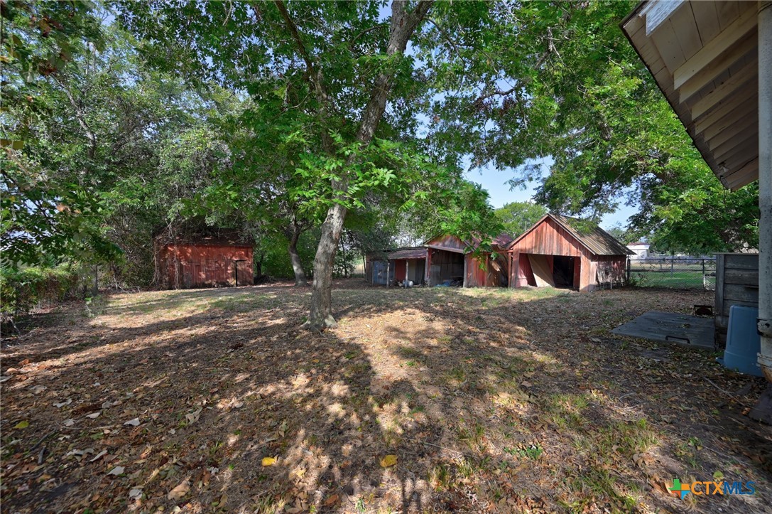 main property photo 17