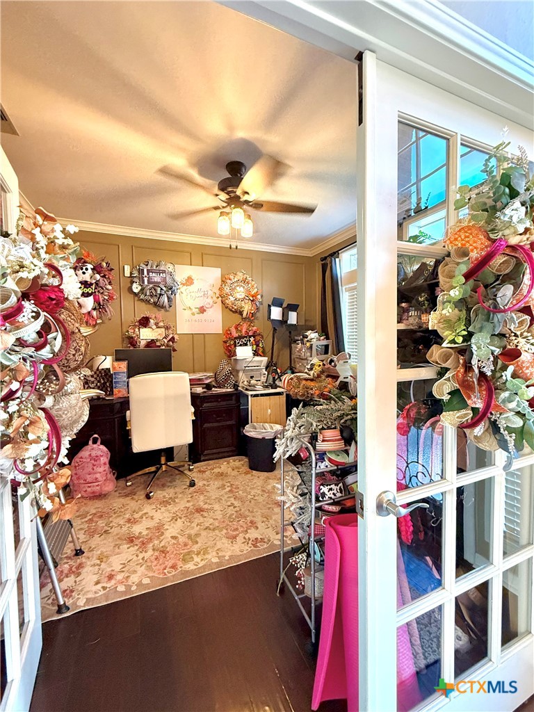 main property photo 17