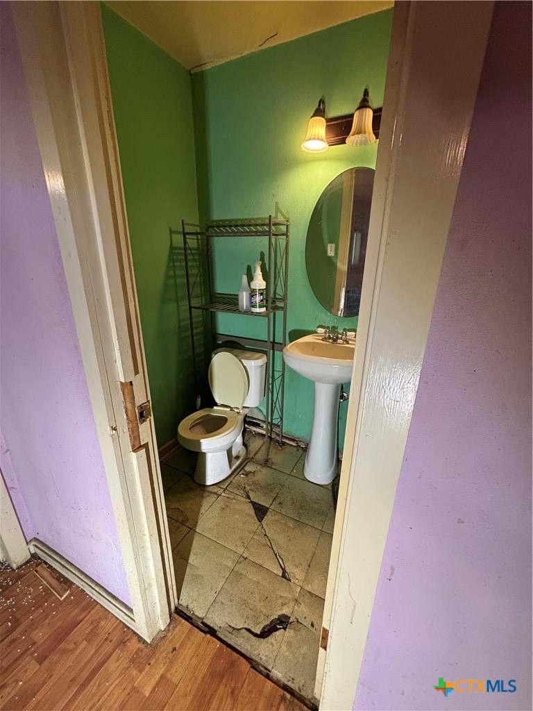 main property photo 9