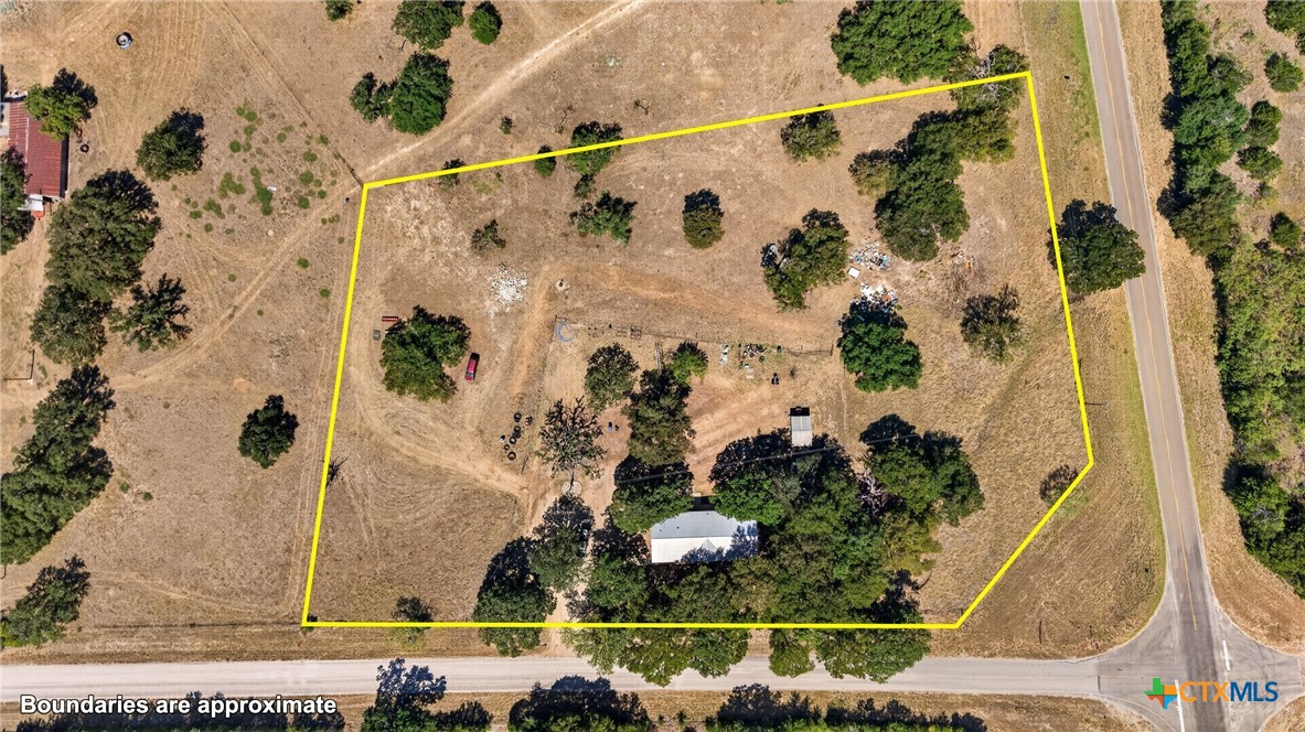 main property photo 3