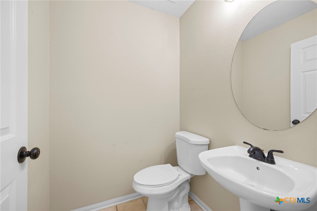 main property photo 13