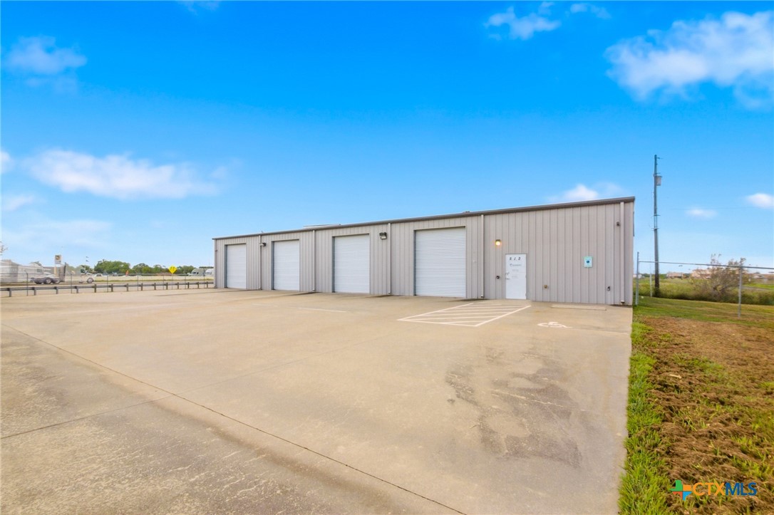 main property photo 26