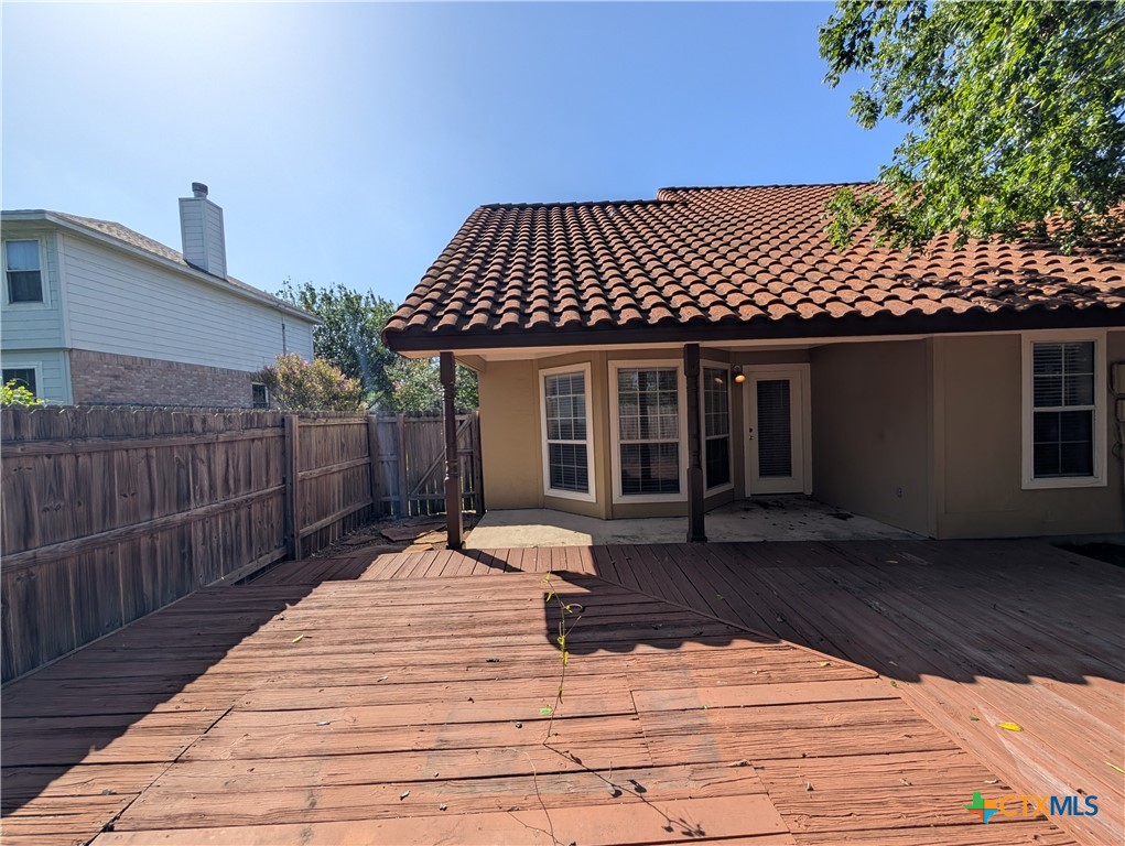 main property photo 22