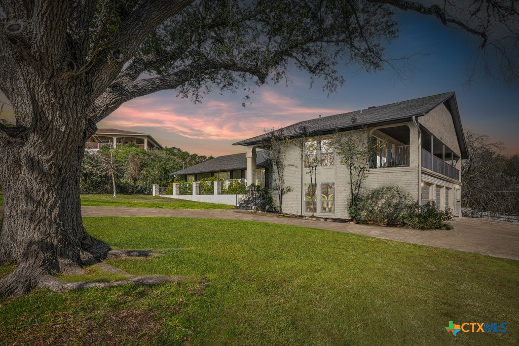 main property photo 35