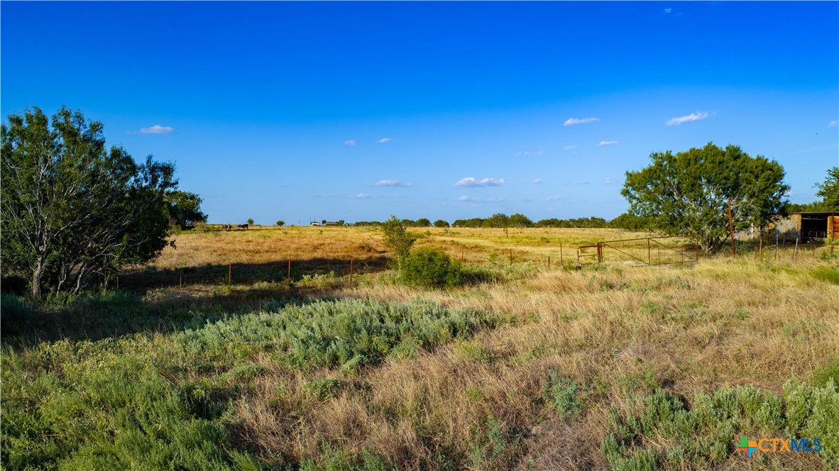 main property photo 17