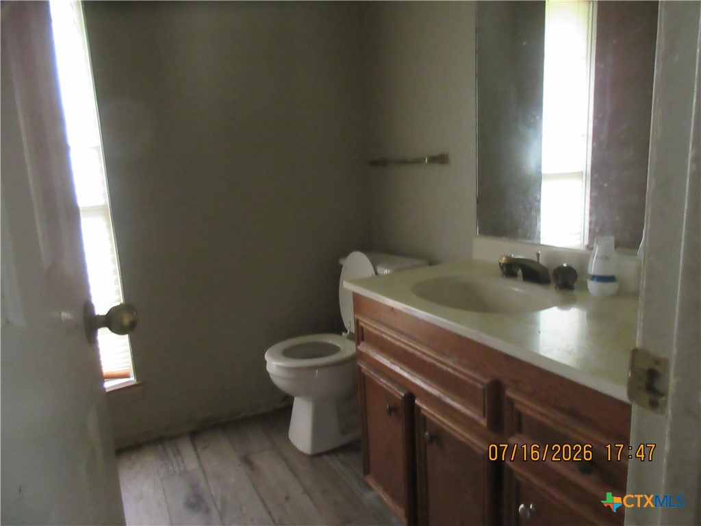 main property photo 20