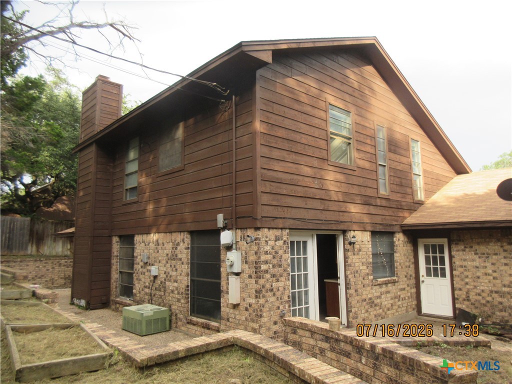 main property photo 30