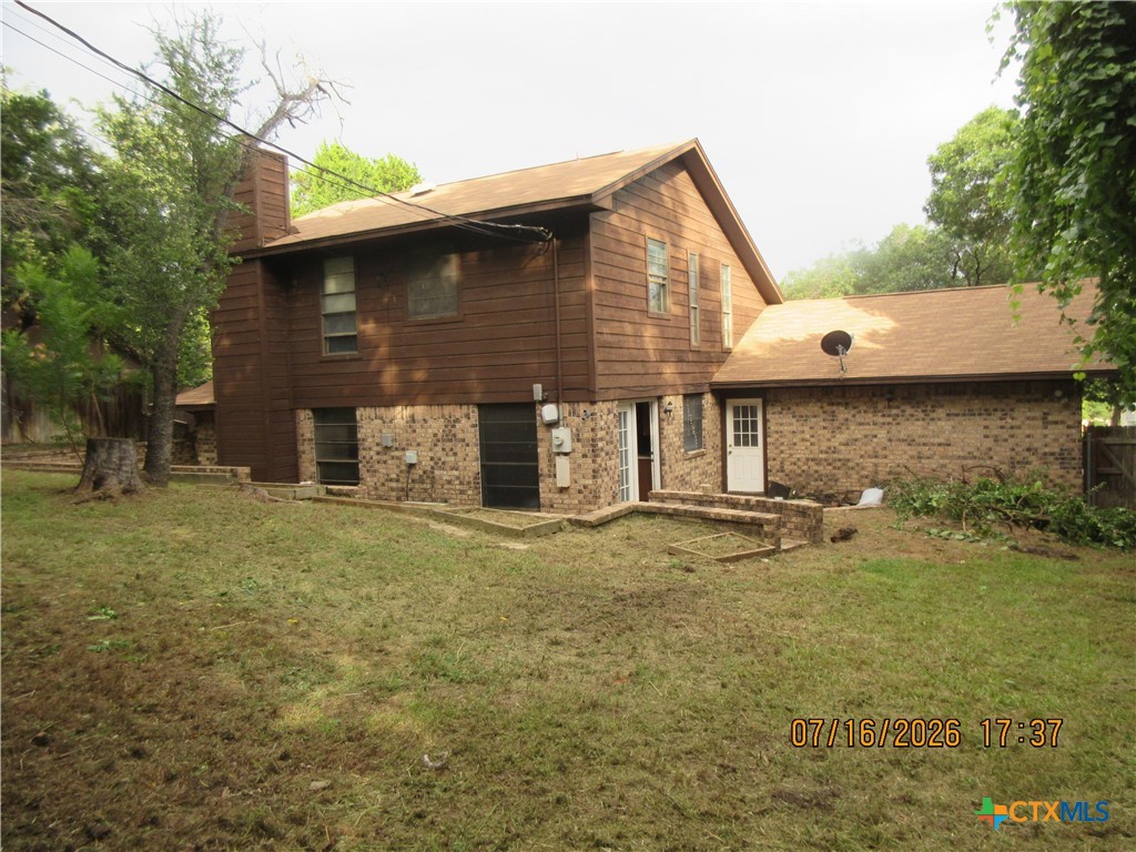 main property photo 32