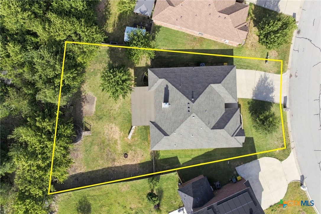 main property photo 44