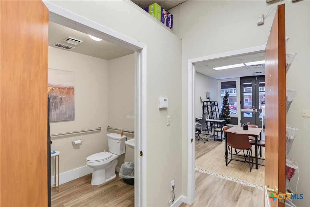 main property photo 43