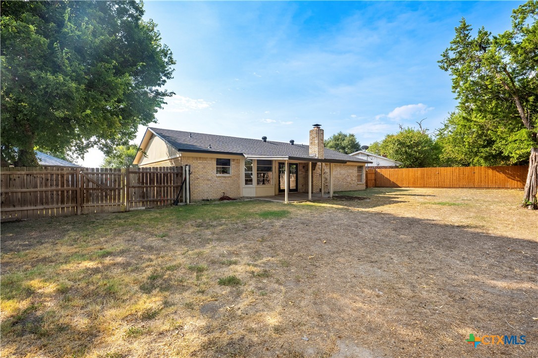 main property photo 27