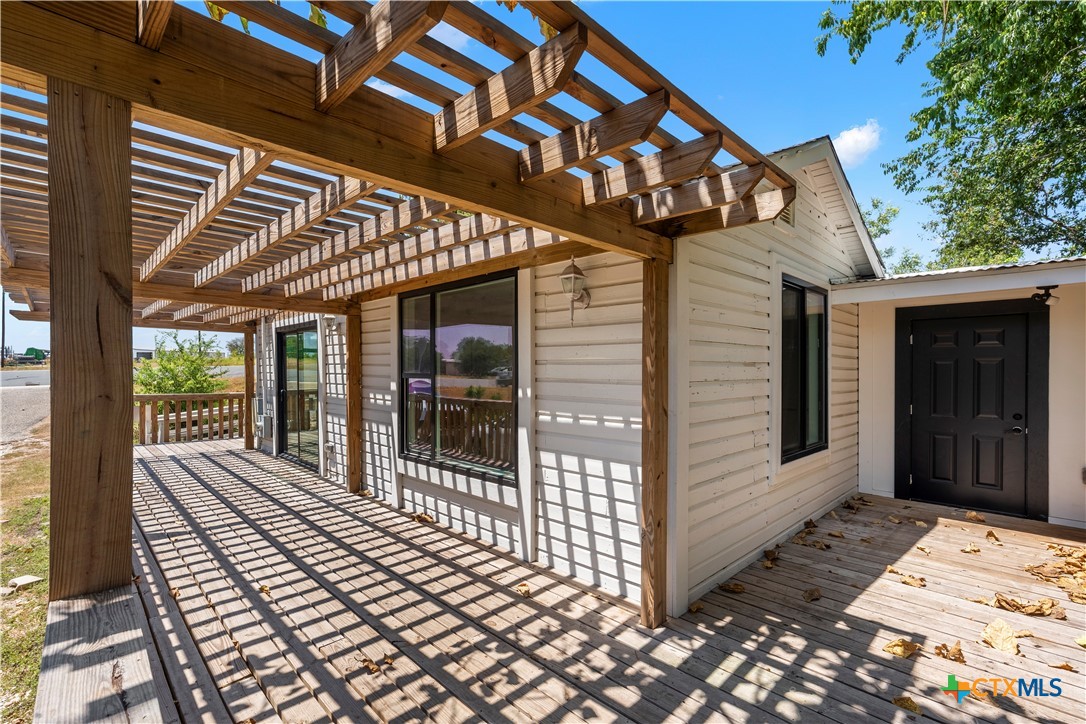 main property photo 22