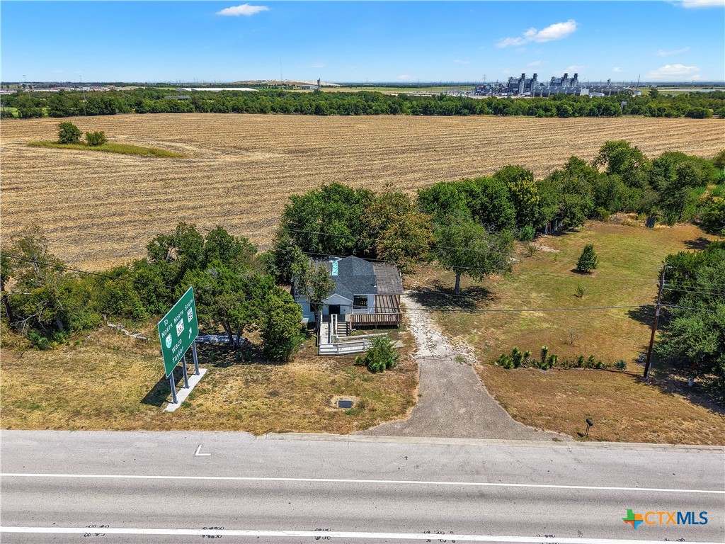 main property photo 29