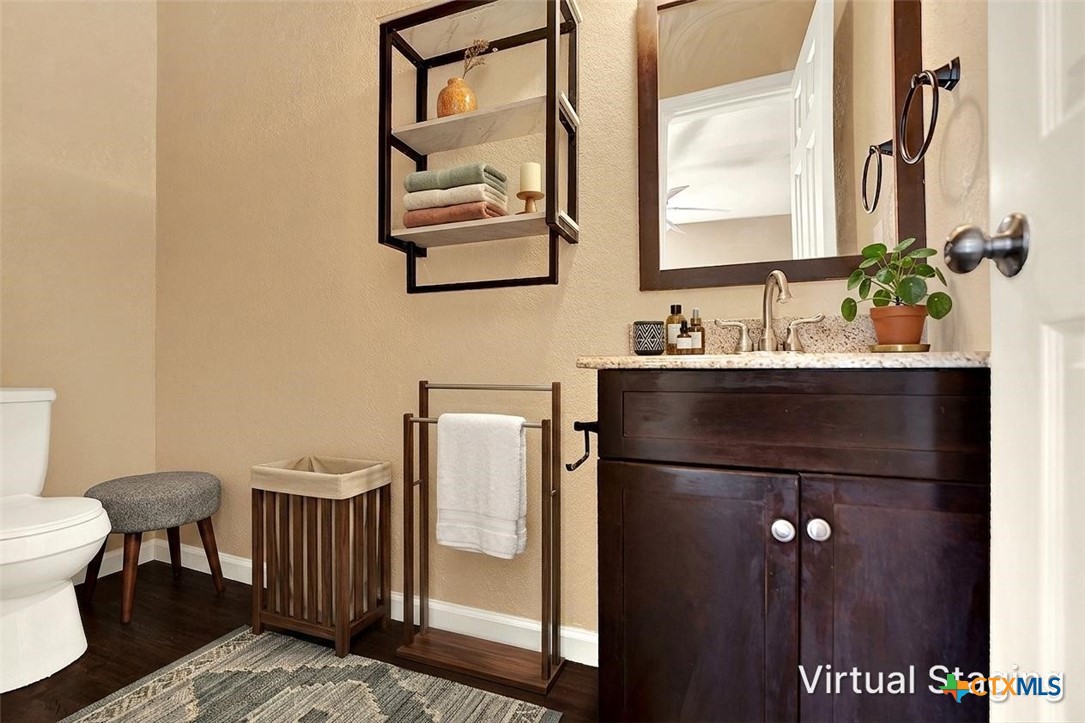 main property photo 13