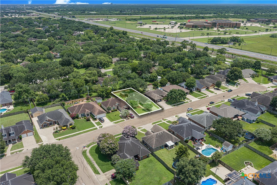main property photo 33