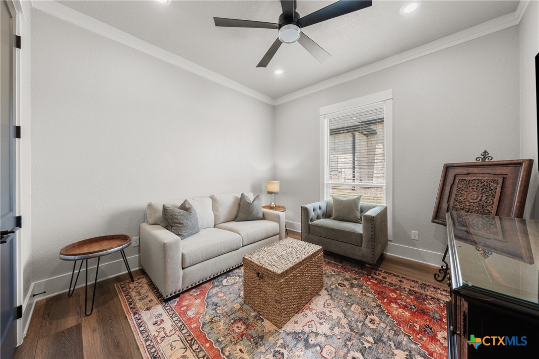 main property photo 34