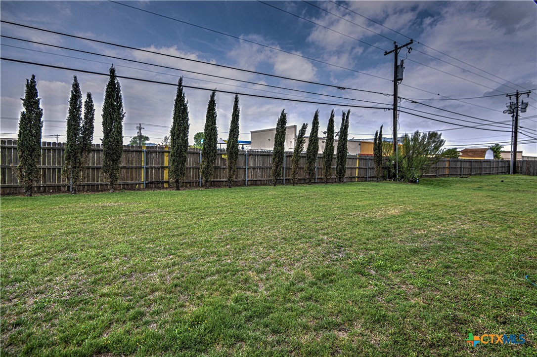 main property photo 44