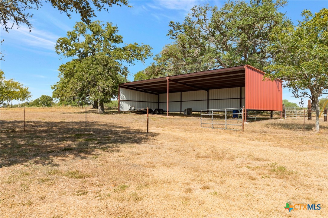 main property photo 36