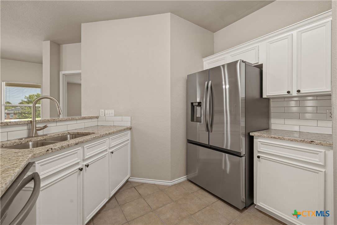 main property photo 10