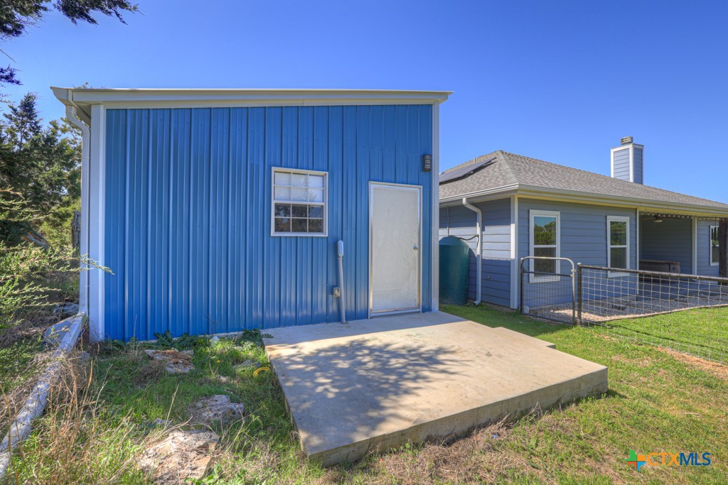main property photo 31