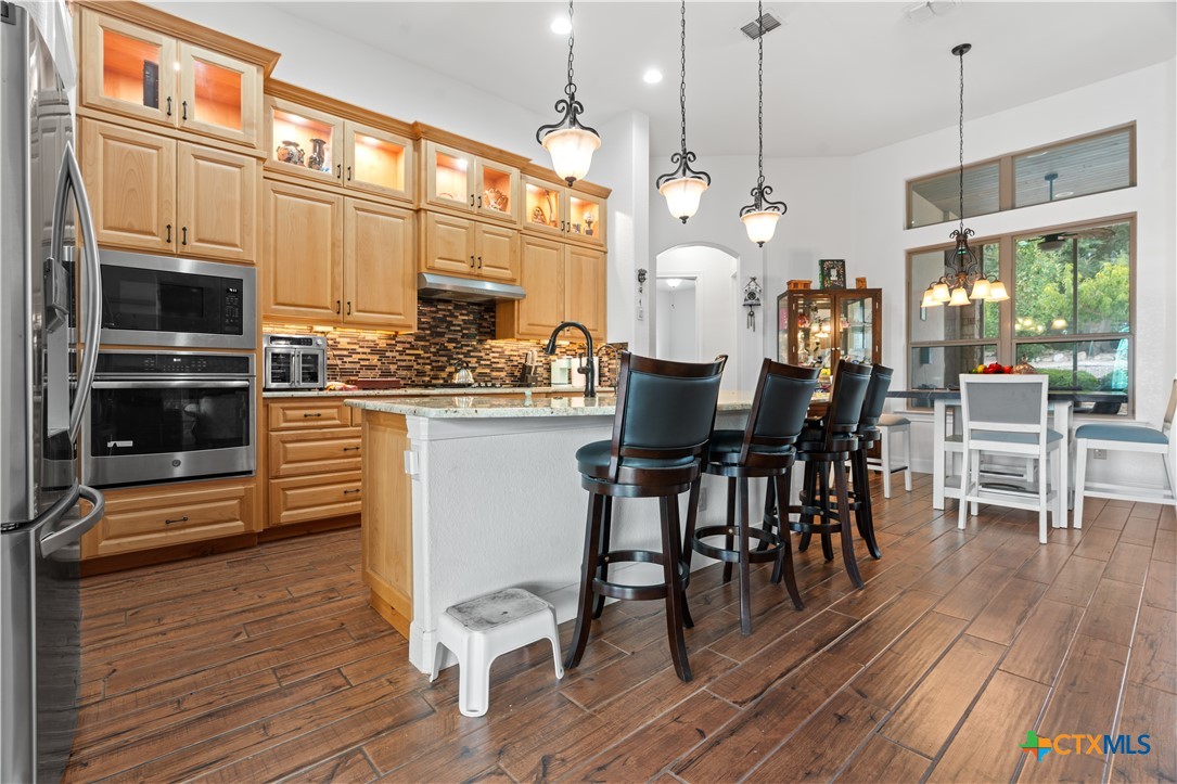 main property photo 22