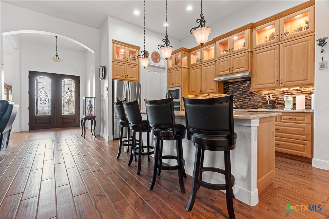main property photo 23