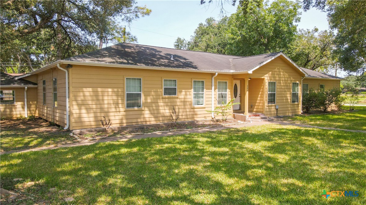main property photo 36