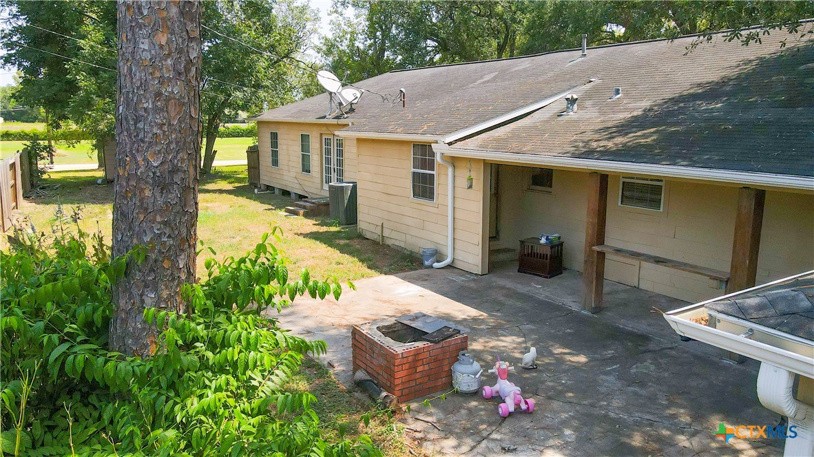 main property photo 42