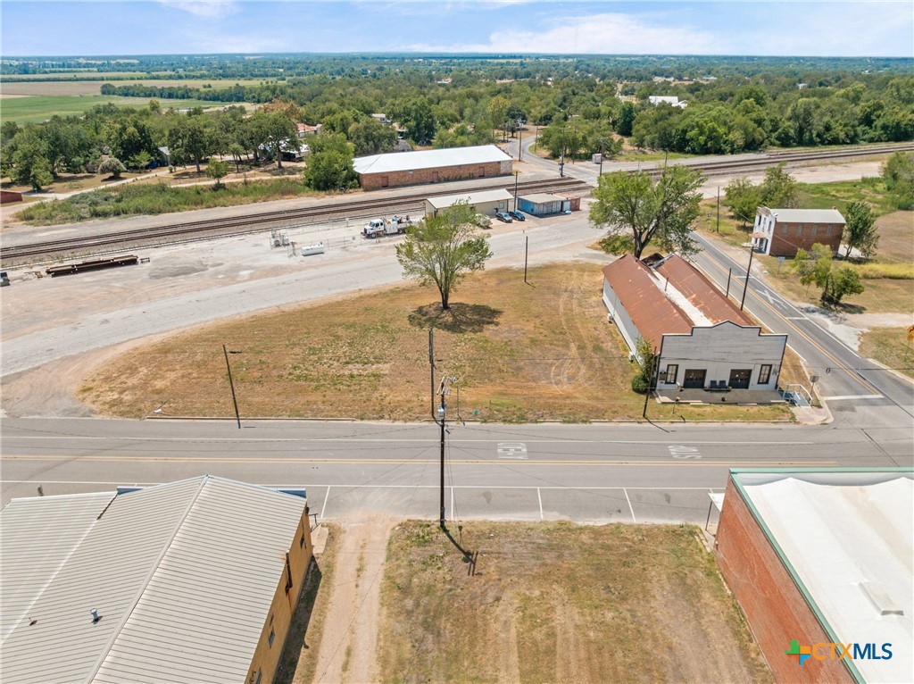 main property photo 35