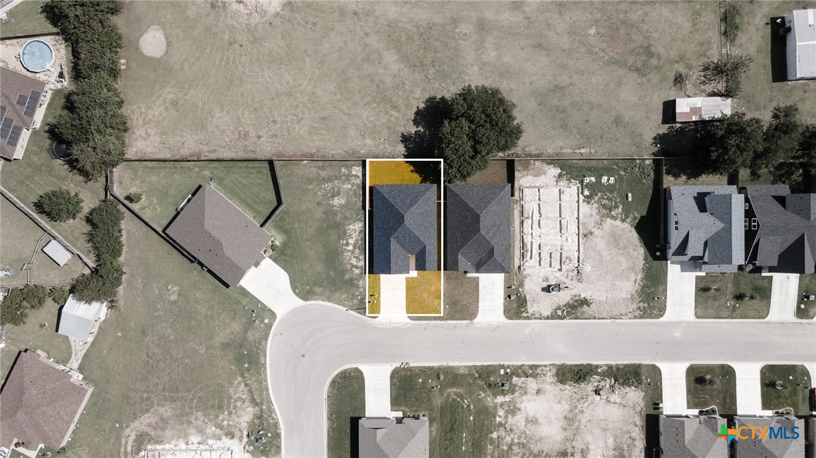 main property photo 25