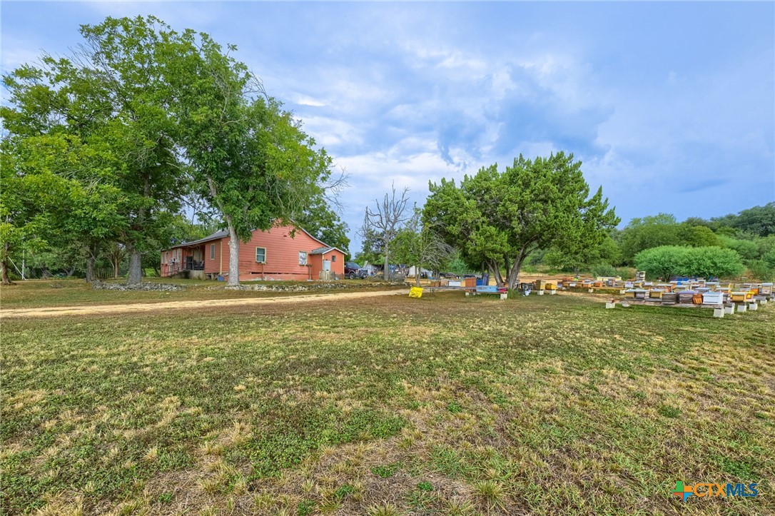 main property photo 10