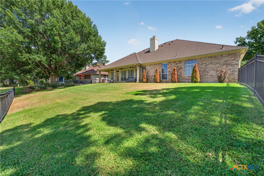 main property photo 39