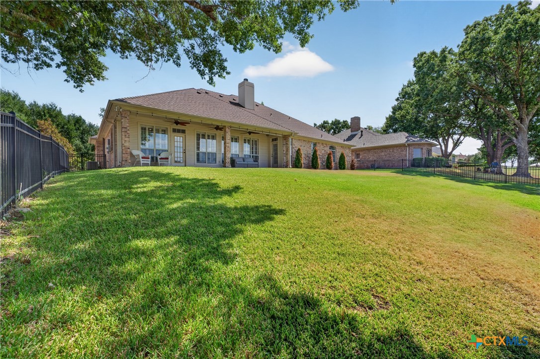 main property photo 41