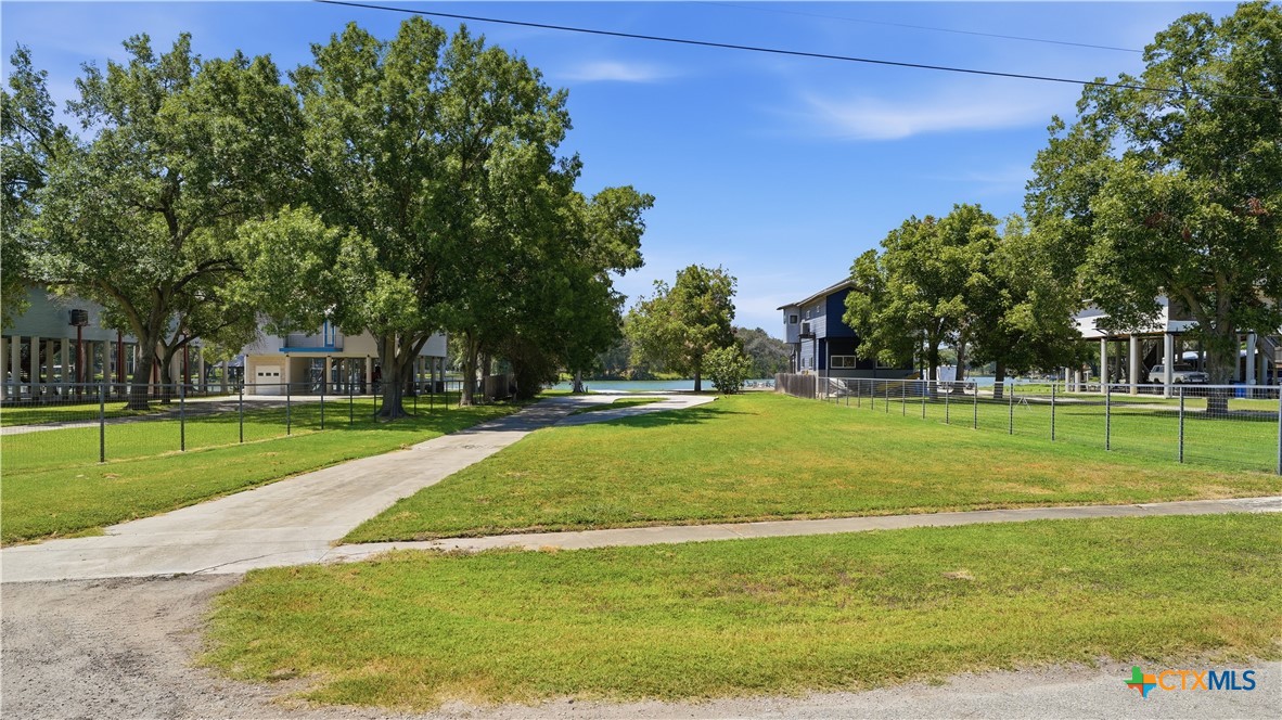 main property photo 6