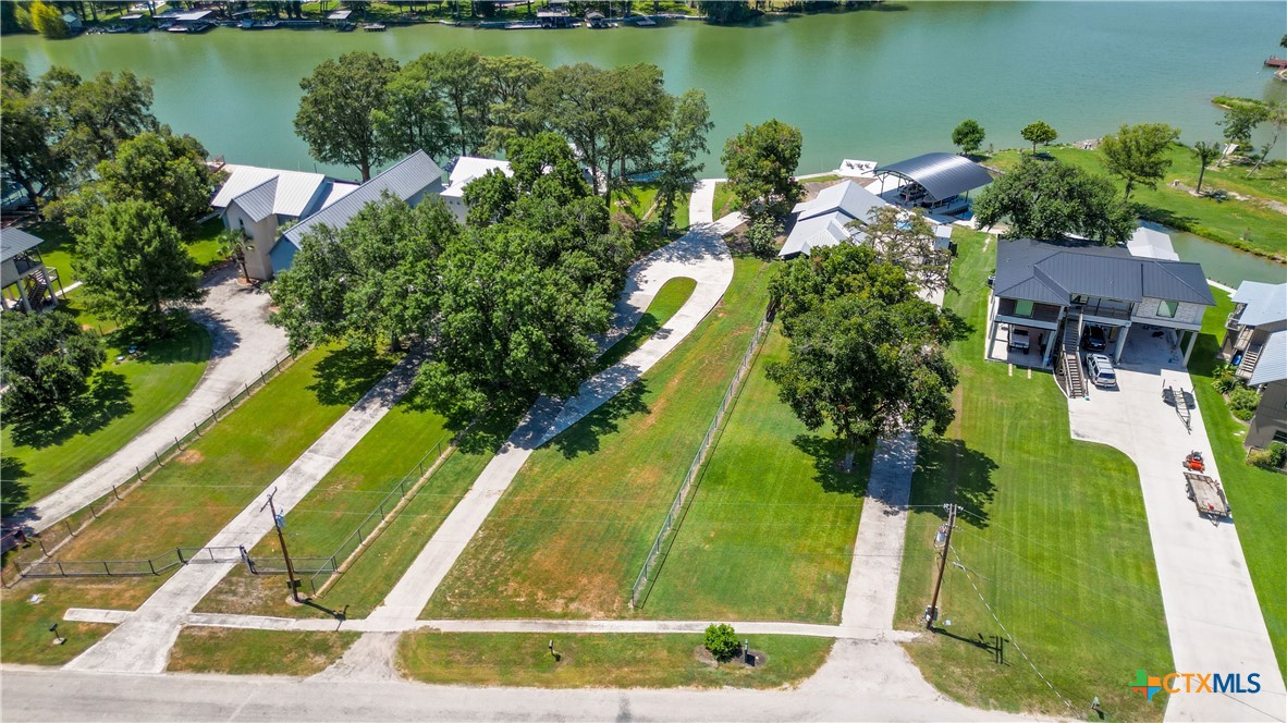main property photo 8