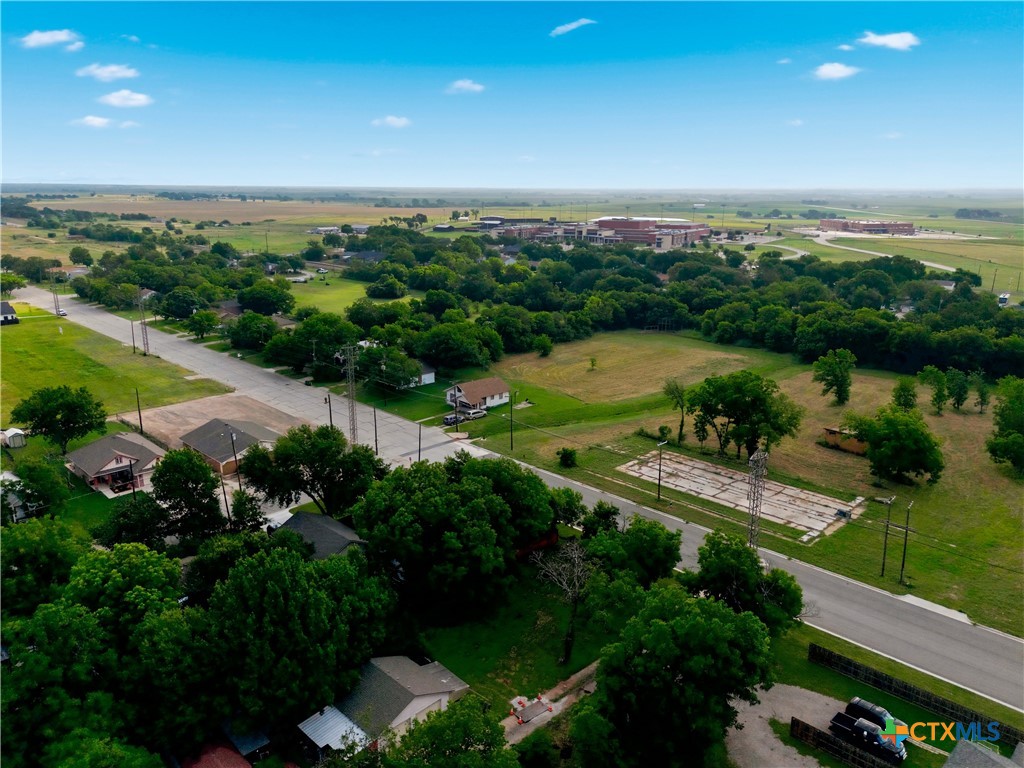 main property photo 10