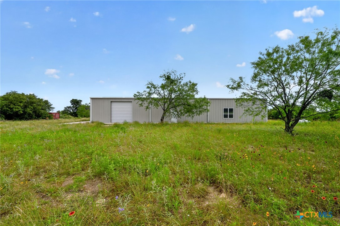 main property photo 14