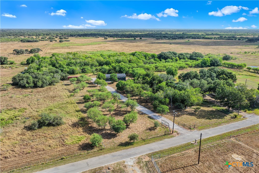 main property photo 9