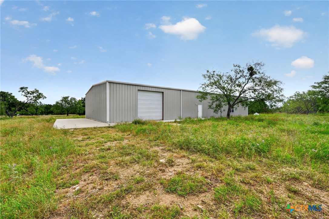 main property photo 16
