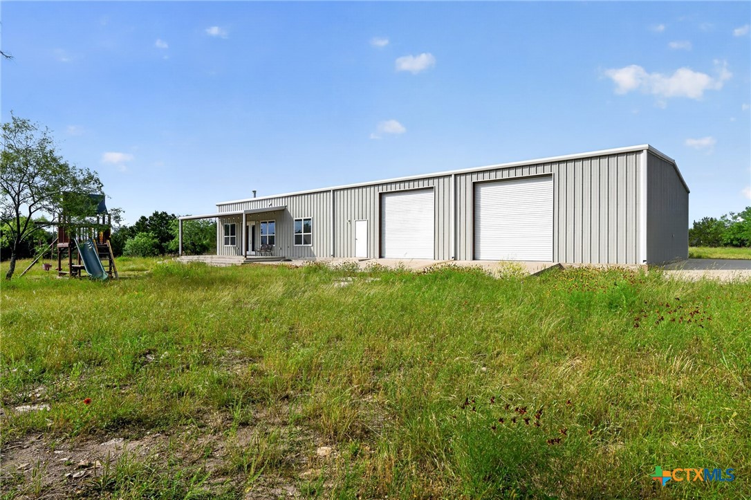 main property photo 23