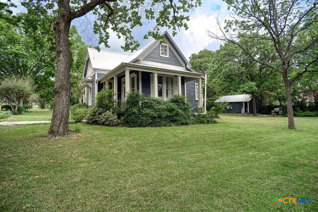 main property photo 2