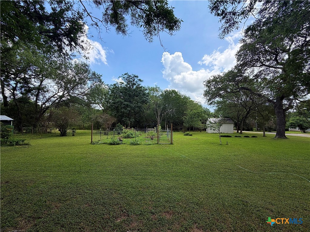 main property photo 43