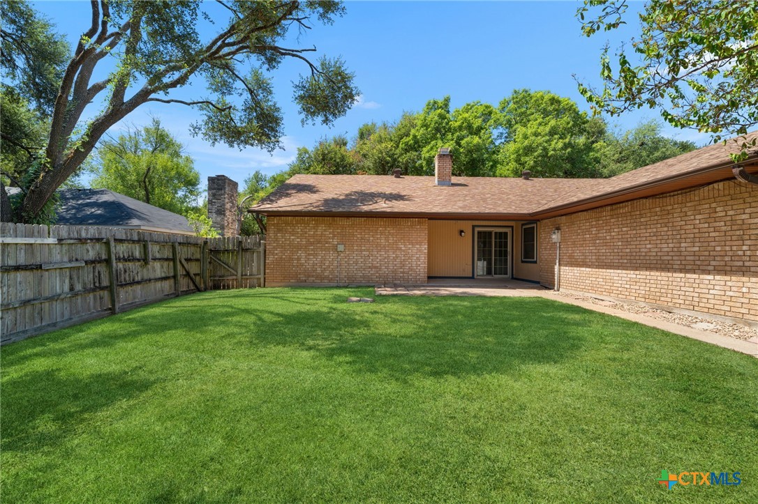 main property photo 37