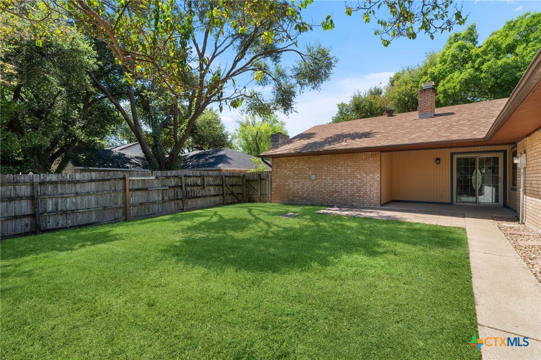 main property photo 39