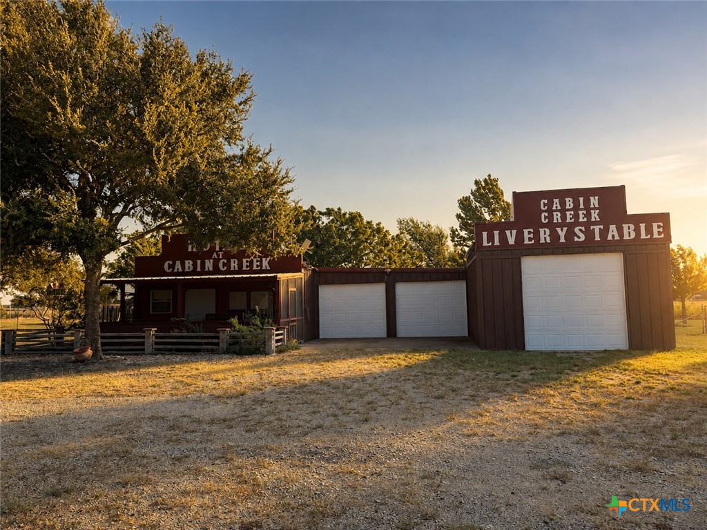 main property photo 23