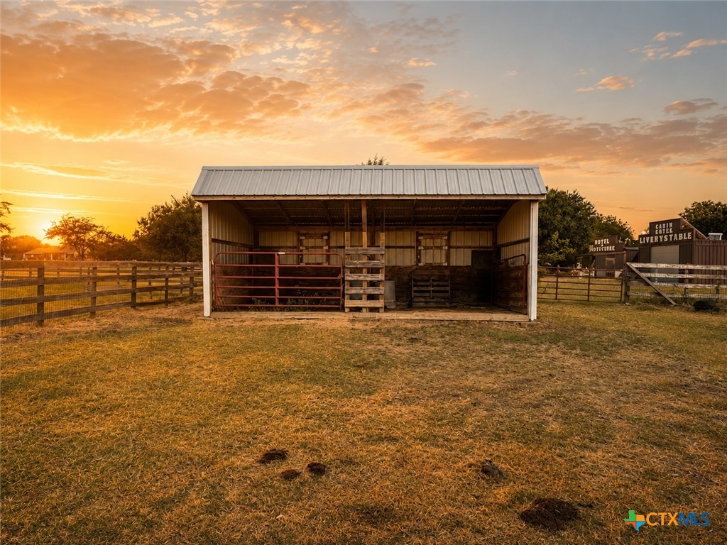 main property photo 36