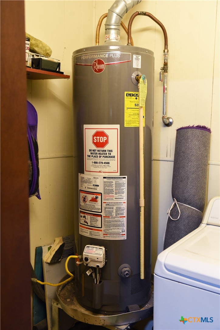 main property photo 11