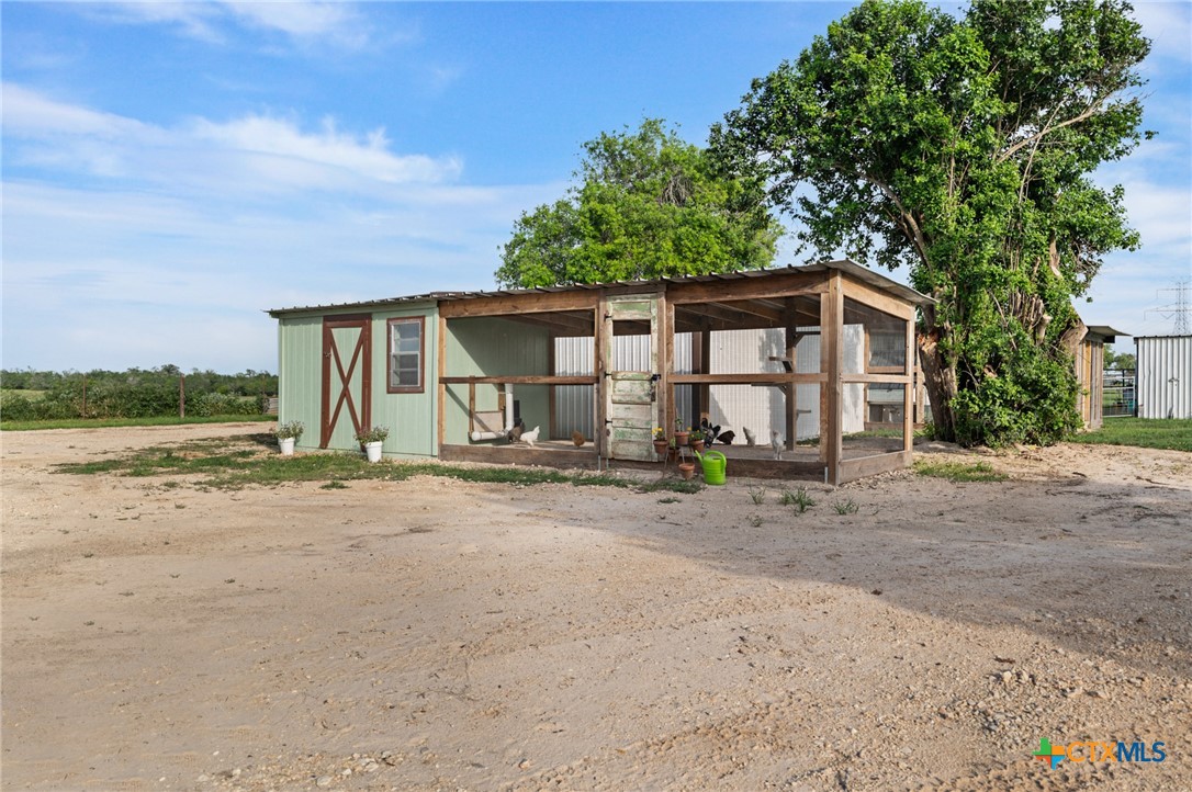 main property photo 44