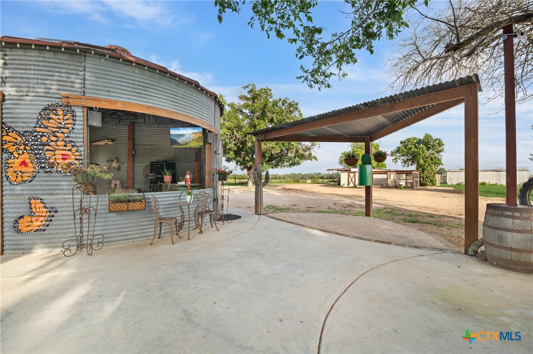 main property photo 46